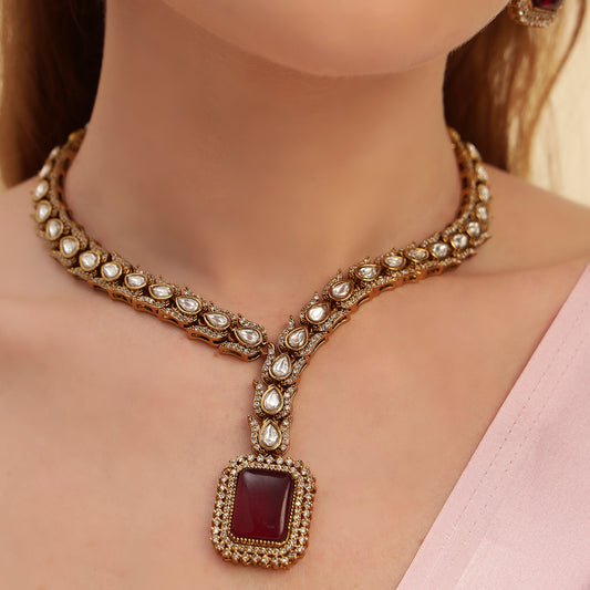 Square‑shaped Kundan Necklace Set
